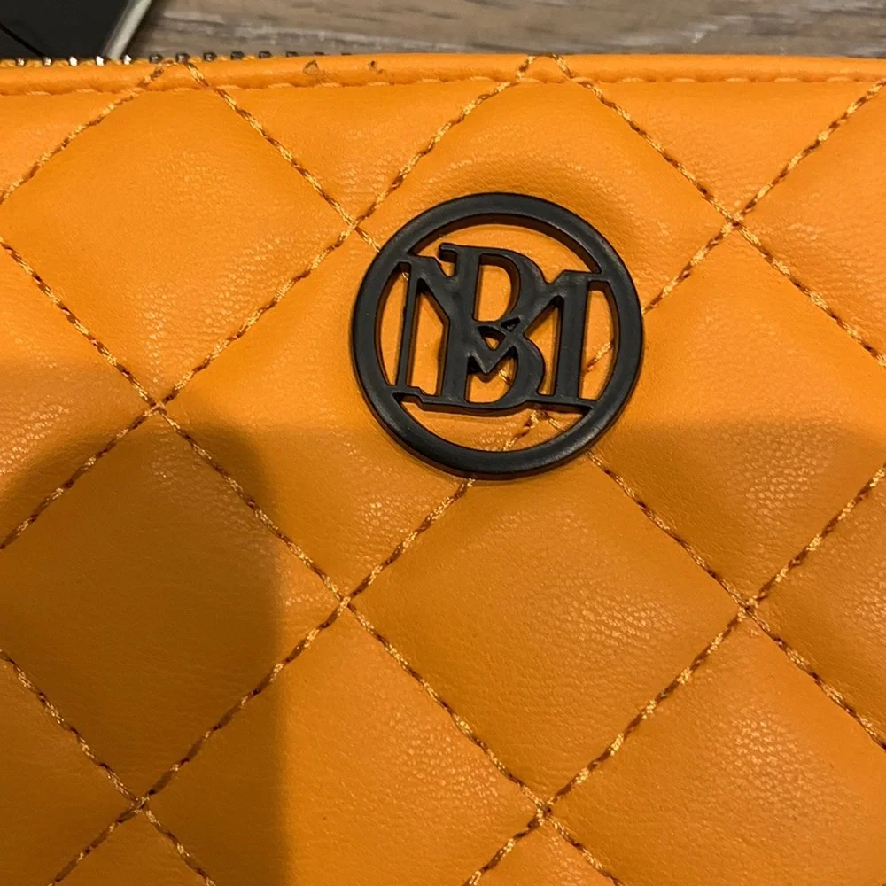 LMT: Badgley Mischka Quilted Logo Wristlet Pouch in Yellow Gold